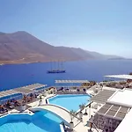 Aegialis & Hotel Egíali