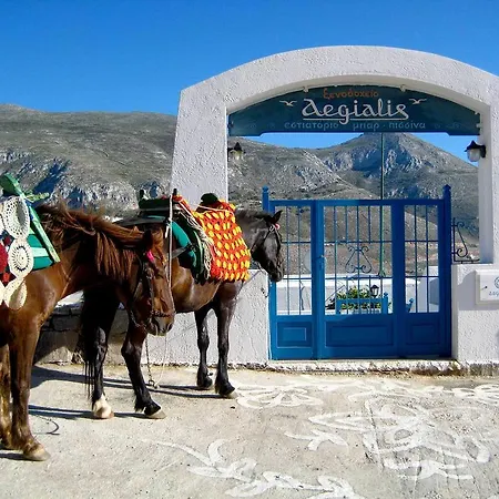 Hotell Aegialis & Aegiali