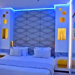 Hotell Aegialis & 5*