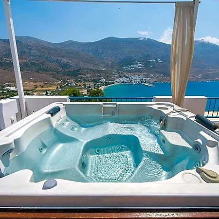 Hotel Aegialis & 5*