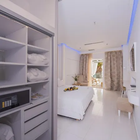 Aegialis & Hotel Aegiali