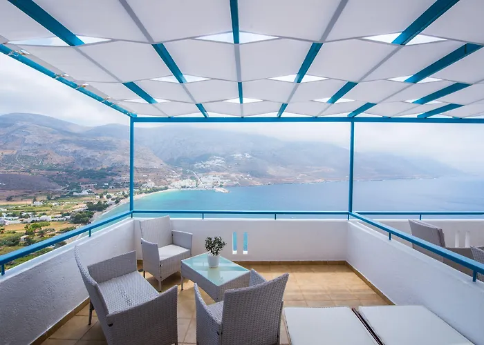 Aegialis & Hotell 5*