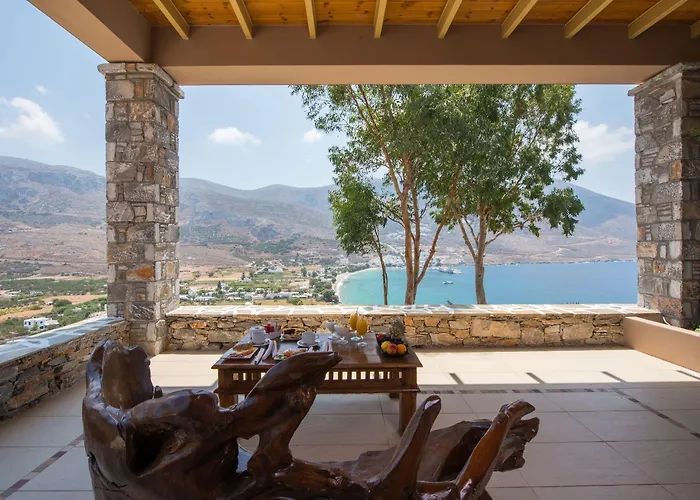 Hotell Aegialis & 5*