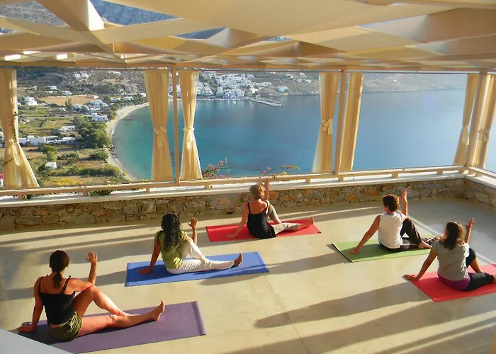 Aegialis & 5* Aegiali