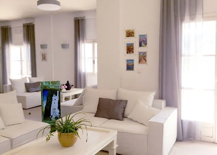 Aegialis & Hotell Aegiali