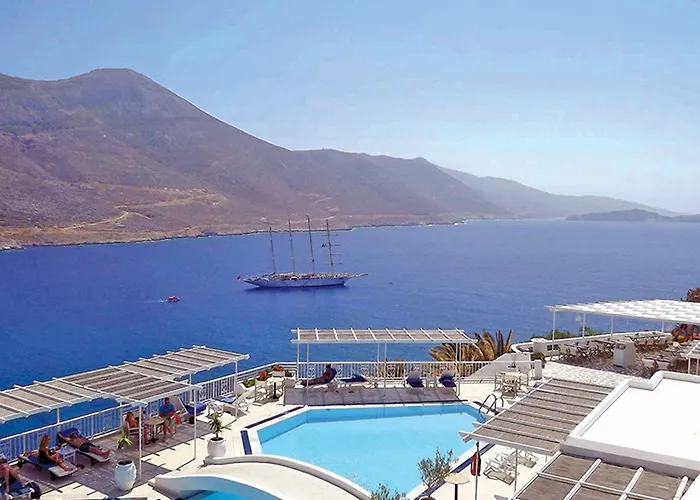 Aegialis & Hotel Egíali